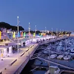 Апартаменты La Mezzanine 5 Pers Classe 3 Etoiles, Royan- Centre 300 M Foncillon Руайян