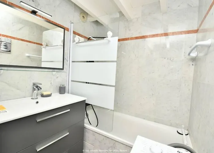 La Mezzanine 5 Pers Classe 3 Etoiles, Royan- Centre 300 M Foncillon Апартаменты