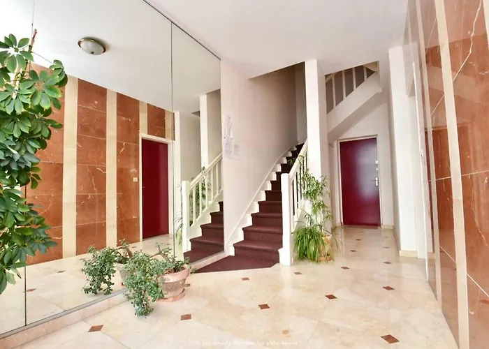 La Mezzanine 5 Pers Classe 3 Etoiles, Royan- Centre 300 M Foncillon *