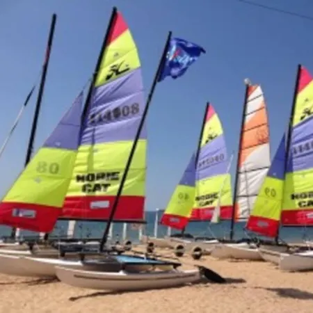 La Mezzanine 5 Pers Classe 3 Etoiles, Royan- Centre 300 M Foncillon * Royan